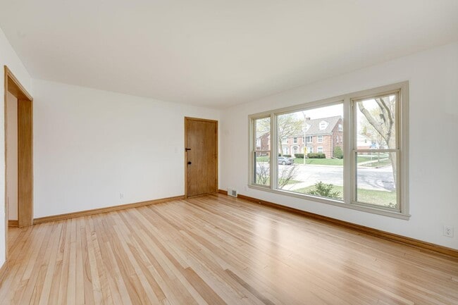 Photo - 8201 W North Ave