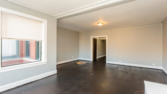 Photo - 2217 E 69th St Unit 1