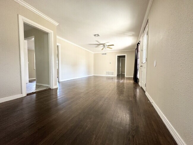 Photo - Pre-Leasing Home in Tech Terrace