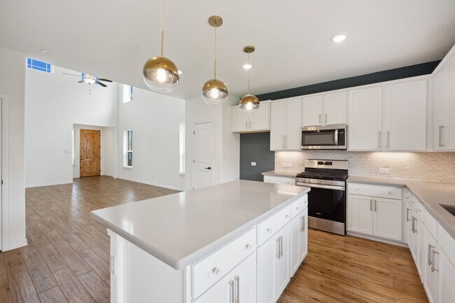Photo - 2013 Flametree Ave