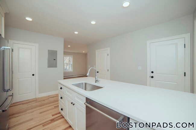 Photo - 10 Duffley Ct Unit 3