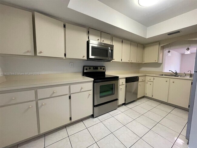 Photo - 8990 W Sample Rd Unit 206