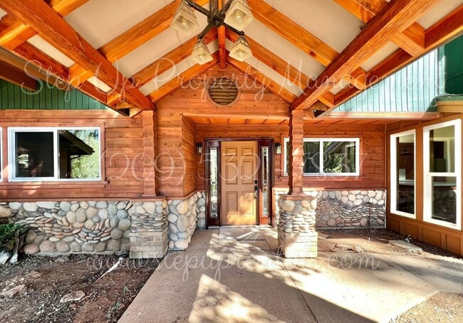 Photo - 20400 N Sunshine Rd