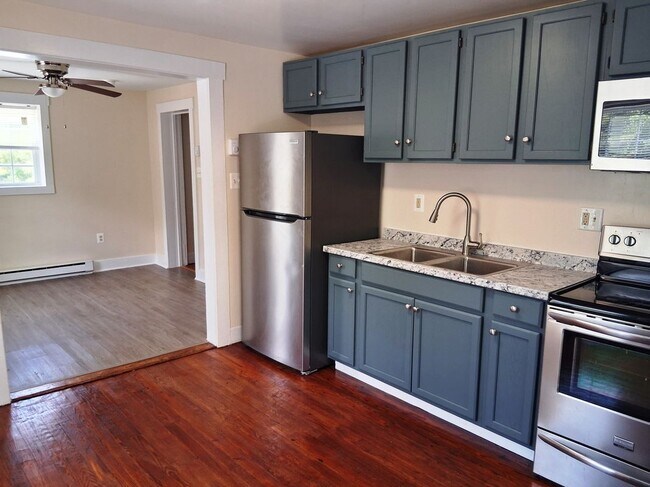 36 Zion Church Rd Unit B