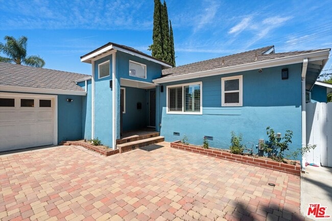 Photo - 6672 Bobbyboyar Ave Casa
