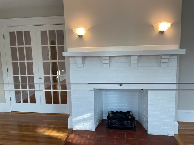 Photo - 19 E Manning St Unidad Second Floor