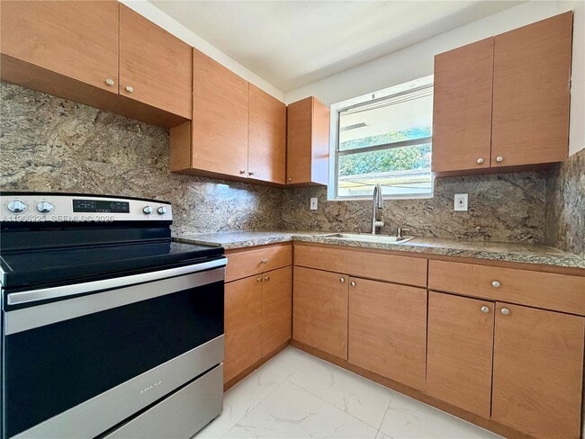 Photo - 3111 NW 134th St Unit 1