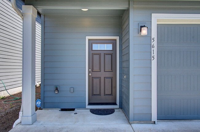 Photo - Spacious Two-Story Home in Central Vancouver — 3 Bed | 2.5 Bath | 1,856 Sq Ft