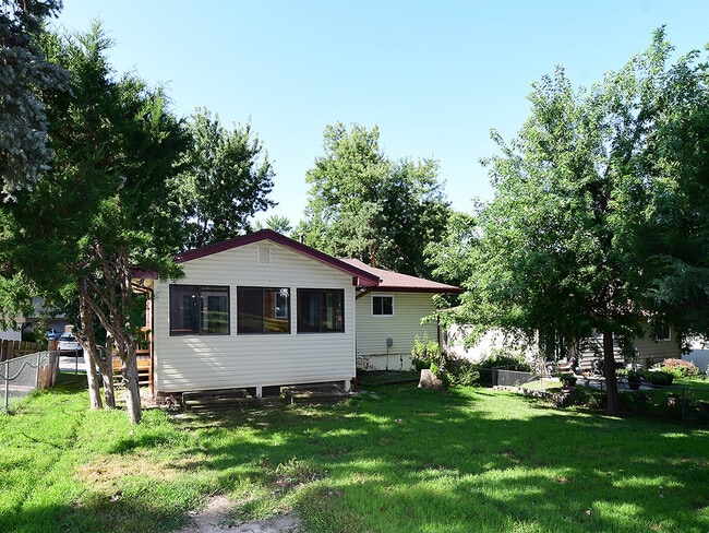 Photo - 14028 Madison Cir