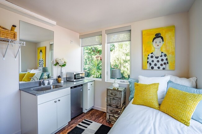 Photo - Alcove Spring Park - Modern Cozy Studio Apartments in First Hill