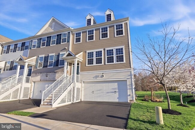 Photo - 1700 Beacon Ln