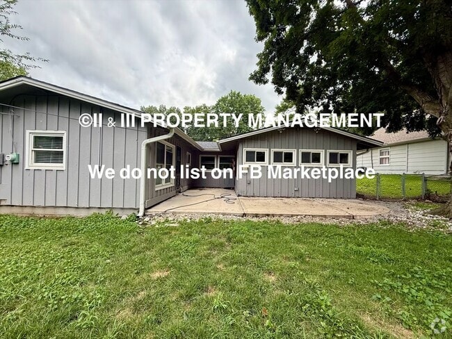 Building Photo - 5504 W 79th St Rental
