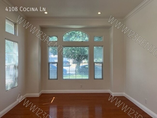 Photo - 4108 Cocina Ln