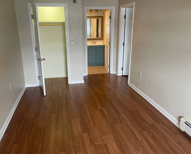 Photo - 844 State St Unit 35