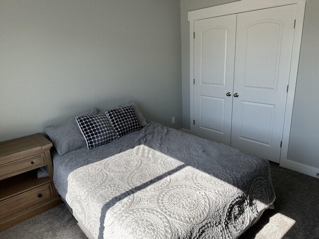 Photo - 1353 N 3740 W