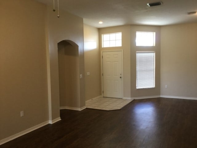 Photo - 29643 Morwen Pl