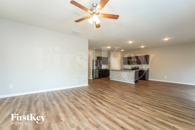 1271 Hudson Ct
