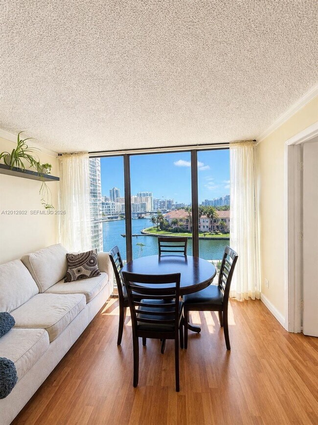 Photo - 200 Leslie Dr Unit 624