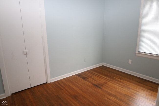 Photo - 1834 N Auburn St