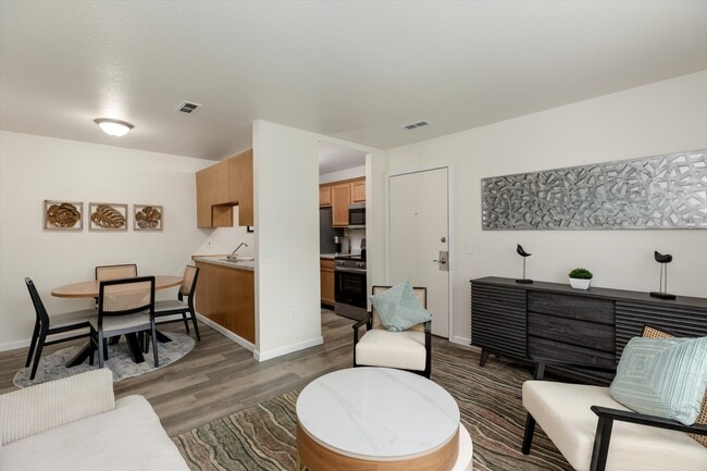 Pine Creek Apartments