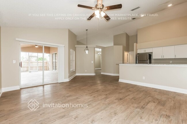 Photo - 8901 Eastman Dr