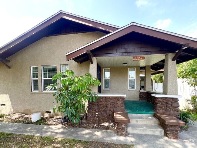 Building Photo - RV T 1063-1067 Unit 1067 Rental