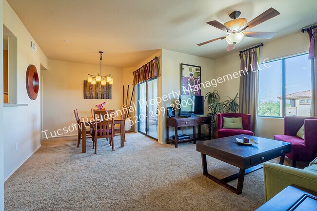 Photo - 2550 E River Rd