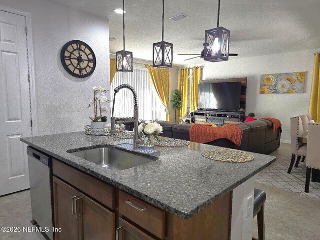 Photo - 12284 Peanut Ct