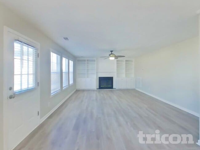 Photo - 1177 Adah Ct