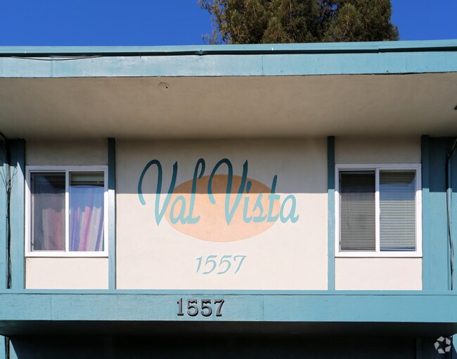 Photo - Val Vista Apartments