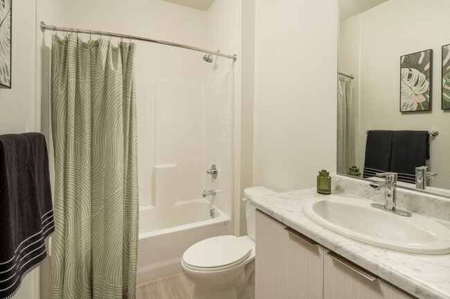 Studio - Bathroom