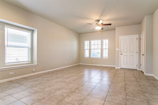 Photo - 133 Duck Creek Trail