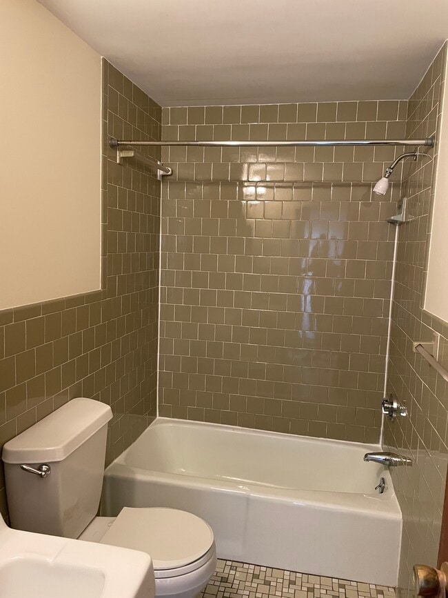 Photo - 62 Lexington St Unit 2