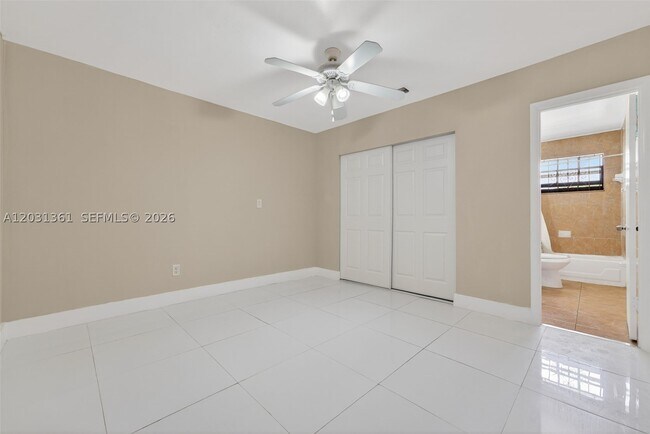 Photo - 18930 NW 44th Ave Unit C