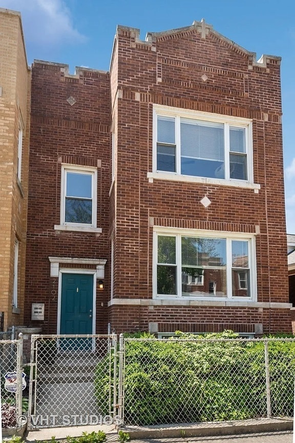 Building Photo - 2102 N Springfield Ave Unit 1