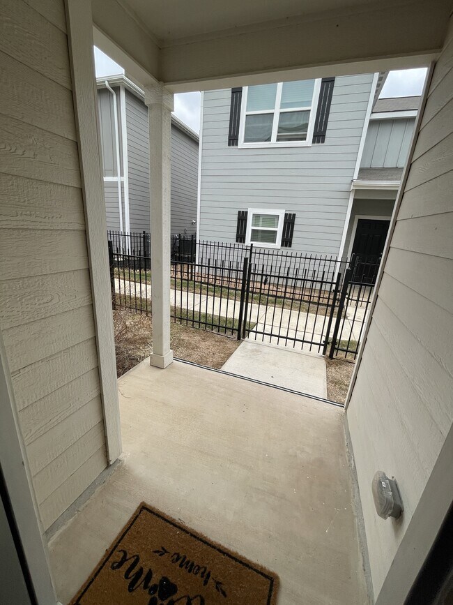 Photo - 10829 Emerick St