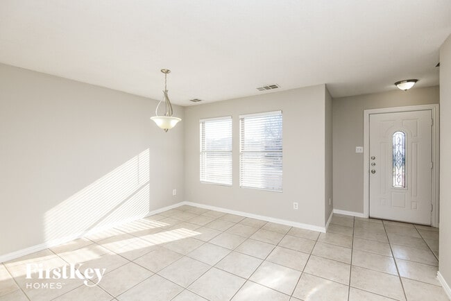 Photo - 5600 Ainsdale Dr