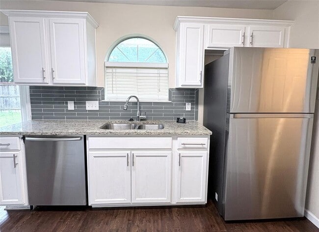 Photo - 12609 Linford Dr