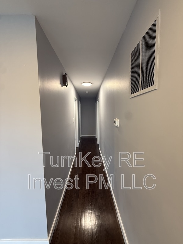 Photo - 7732 S Lotus Ave