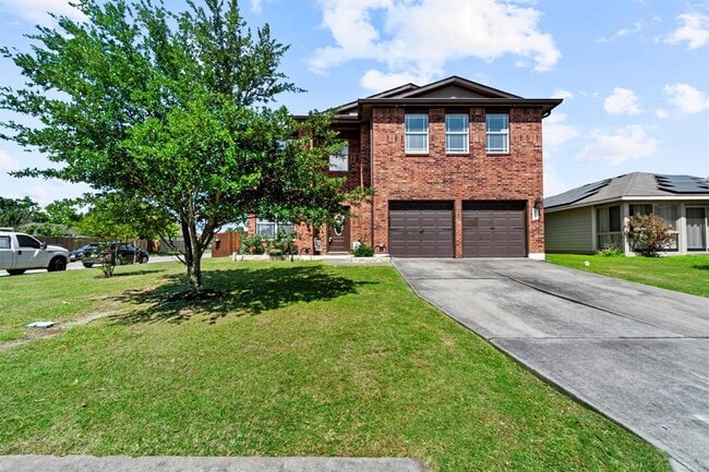 Photo - 303 Quail Hollow Dr House