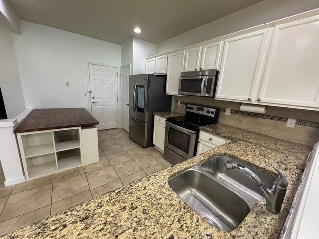 Photo - Lake Views. Upgraded Finishes. Gated Commu...