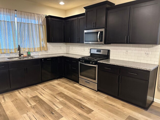 Photo - Very Nice 3 Bed 2 Bath Home With Vinyl Plank Flooring in NE Albany