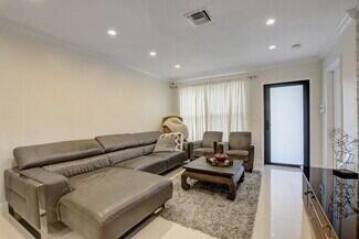 Photo - 4180 NW 5th Ave