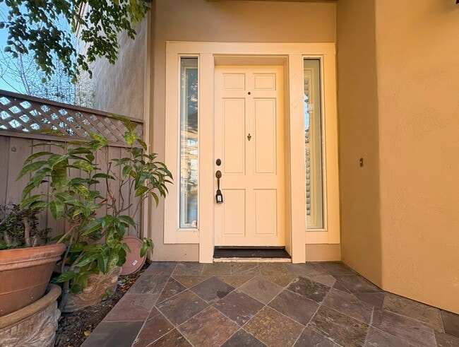 Photo - Charming Waterfront Single Family Home in Redwood Shores Available Now!