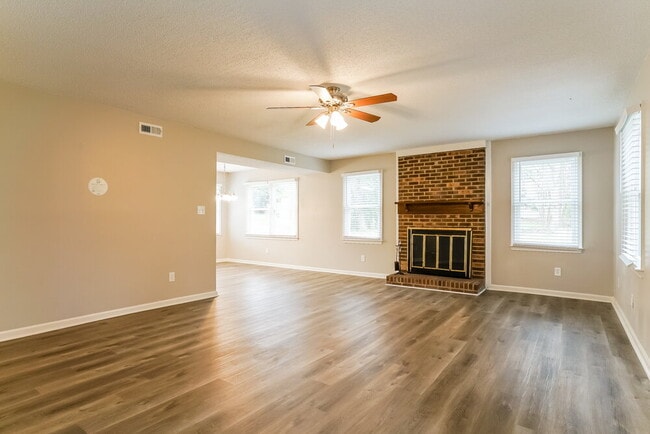 Photo - 5309 Thistlebrook Ct
