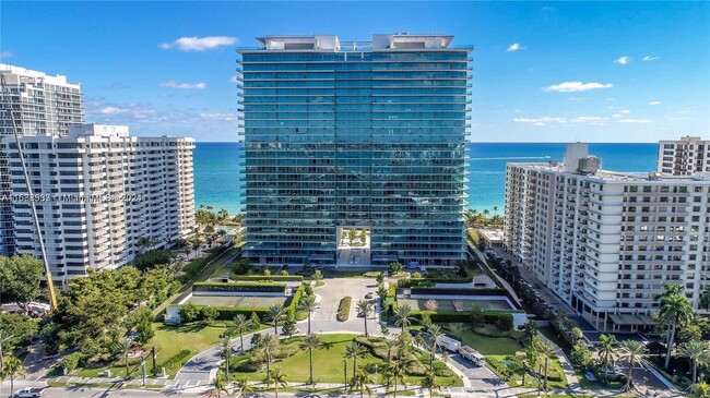 Photo - 10203 Collins Ave Condominio Unidad 504/505n