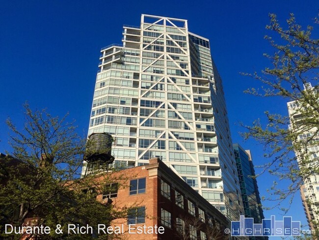 Studio, 1 bath House - 510 W Erie Street U... - Studio, 1 bath House - 510 W Erie Street U...