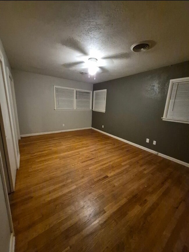 Photo - 3/1 1/2/1 With CH/A located close to THS school