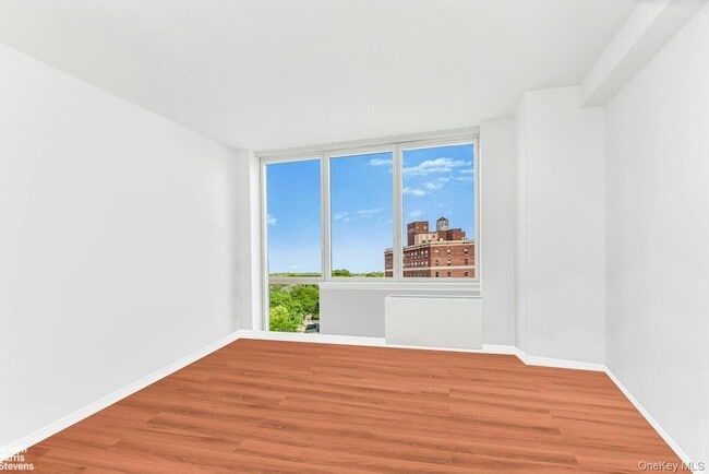 Photo - 640 W 237th St Unit 10C