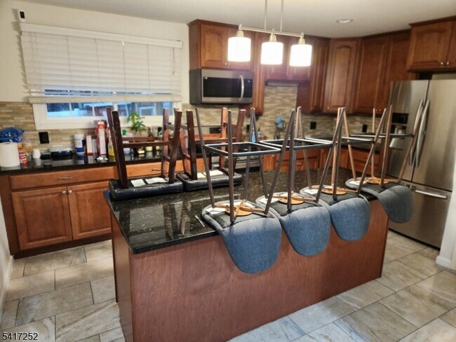 Photo - 52 Vetrone Dr